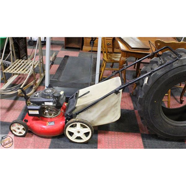 HONDA YARD PRO 160C.C. LAWNMOWER W/BAG