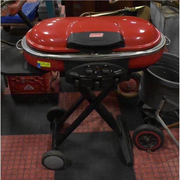 COLEMAN ROADTRIP PORTABLE PROPANE GRILL