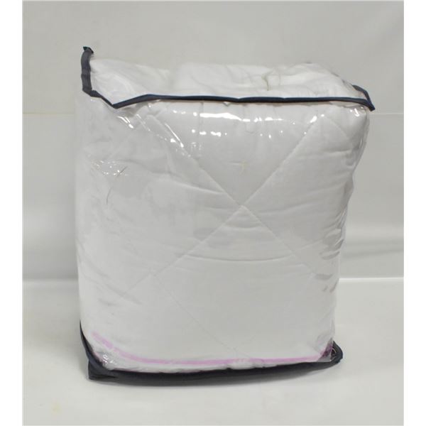 QUEEN SIZE MATTRESS COVER