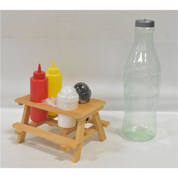 PICNIC TABLE S+P SHAKER CONDIMENTS