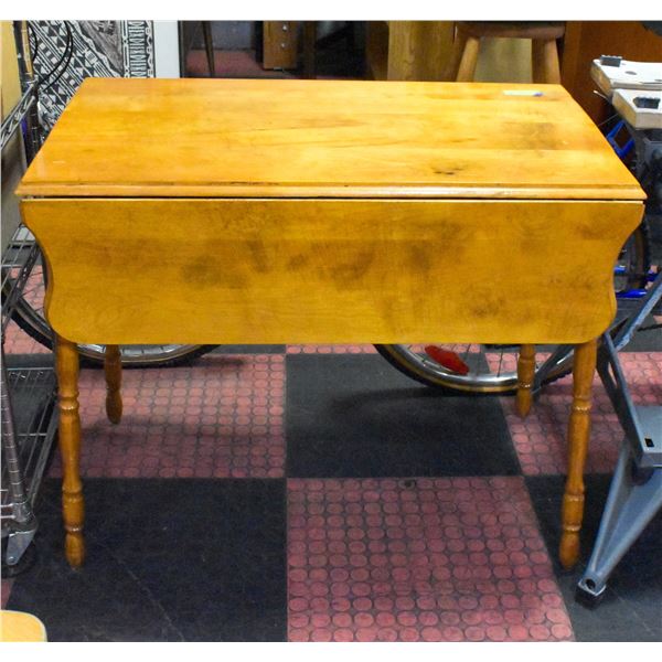 VINTAGE WOOD TABLE WITH FOLDING SIDES 36"X30"