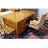Image 1 : VINTAGE WOOD DESK 56"X29" WITH VINTAGE CHAIR