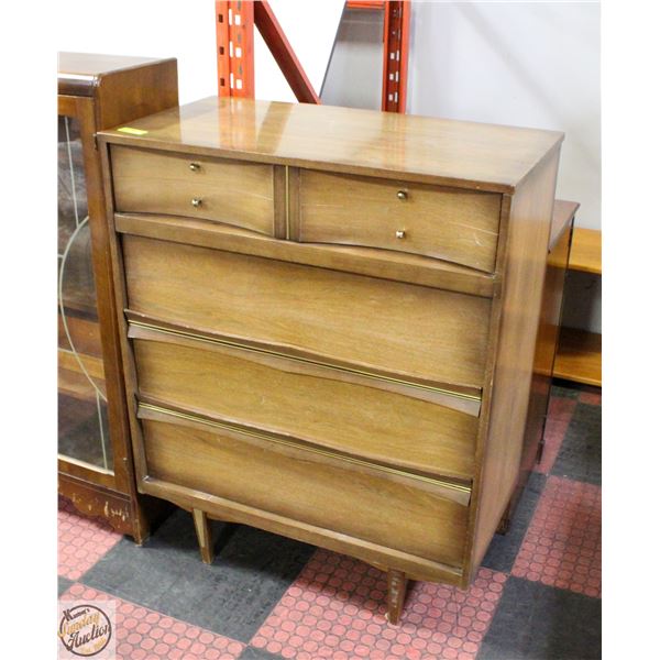 VINTAGE VIC-ART FROSTED WALNUT 1950'S BROHILL