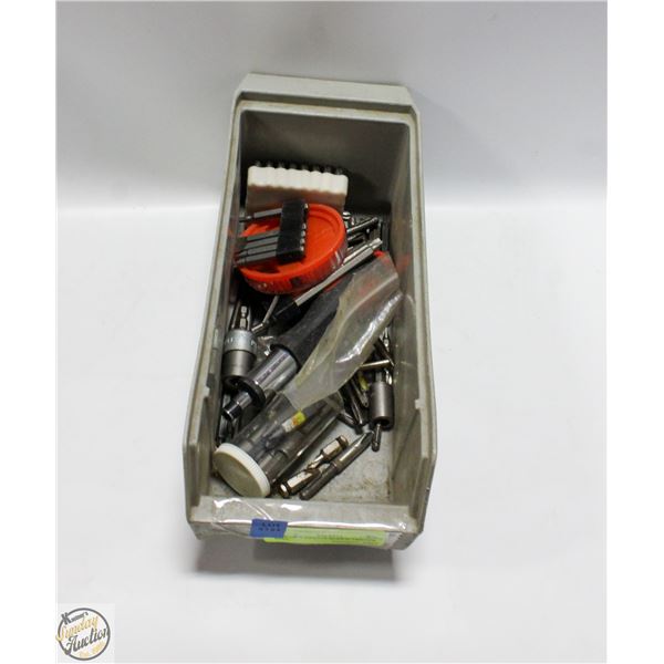 LOT OF VARIOUS SCREW DRIVER BITS