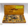 Image 1 : VINTAGE THREAD-IT THREADING SET TAP AND DIE