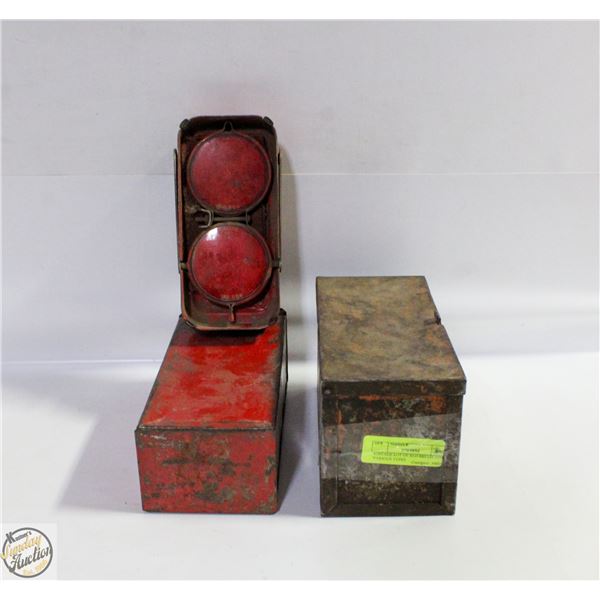 VINTAGE LOT OF RED REFLECTORS VARIOUS TYPES