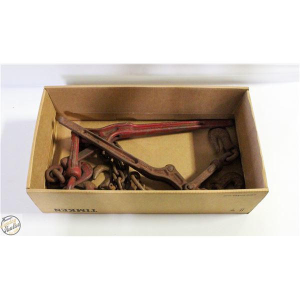 SET OF BOOMERS AND CHAINS