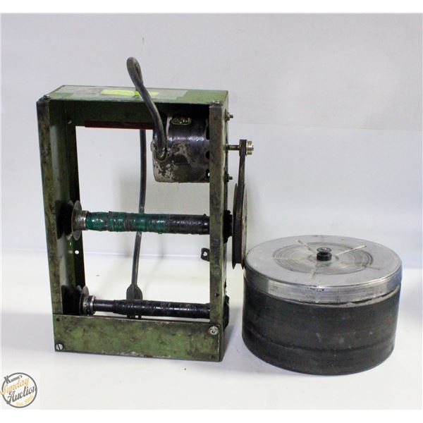 VINTAGE ROCK TUMBLER WITH ROCK BUCKET