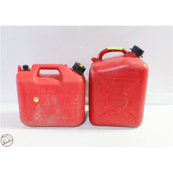 LOT OF TWO 2 GAL GAS JUGS