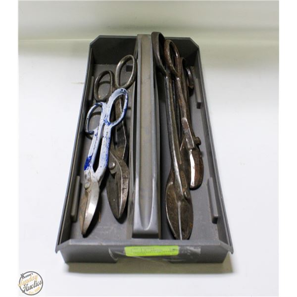 VINTAGE LOT OF TIN CUTTING SCISSORS