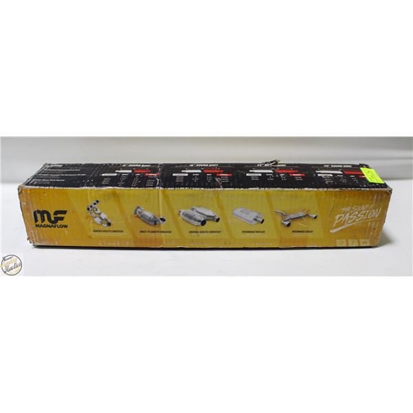 MAGNAFLOW GLASSPACK MUFFLER 18”L. 2.25”