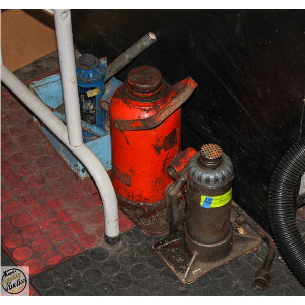 ESTATE LOT 3 VARIOUS VINTAGE JACKS