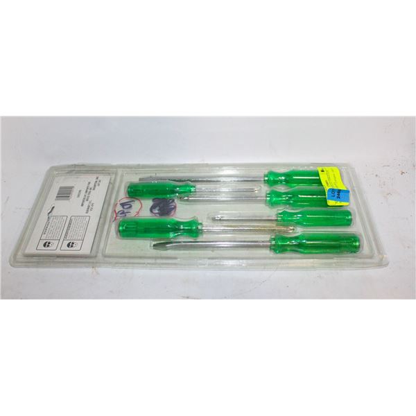 NEW OLD STOCK GO THROUGH SCREW DRIVER SET
