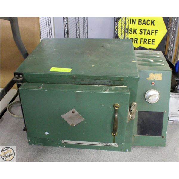 VINTAGE SCHOLA JEWLERY KILN MODEL 658-0661