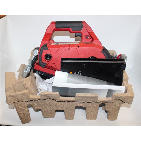 WARN PULLZALL WINCH W/2 BATTERIES AS IS