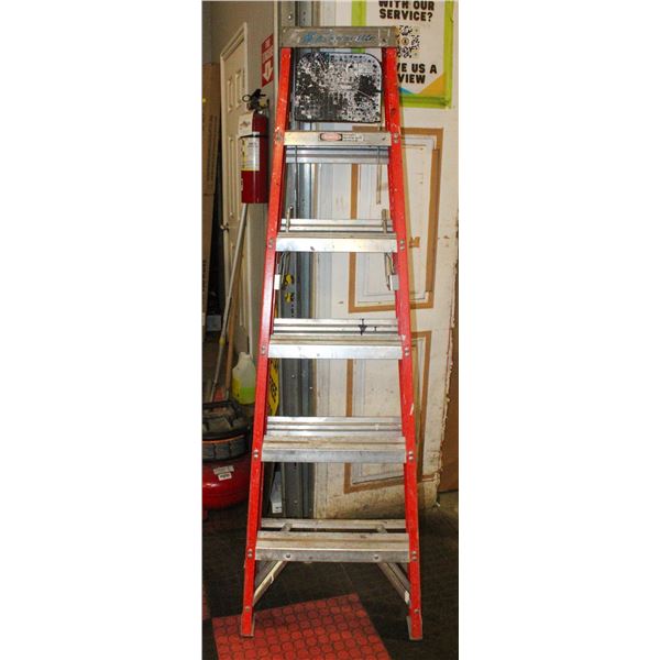 6 FOOT LADDER MODEL FS1506-S51