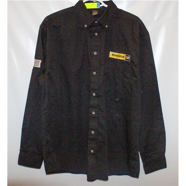 HARRITON BLACK BUTTON UP FINNING CAT