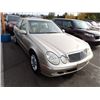 Image 2 : 2003 Mercedes-Benz E320
