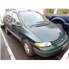 Image 2 : 1999 Plymouth Grand Voyager