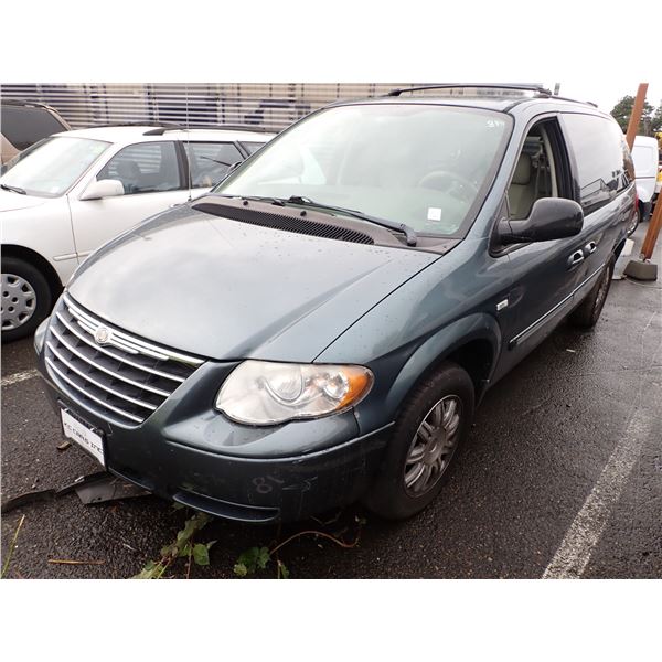 2006 Chrysler Town and Country