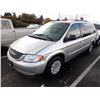 Image 1 : 2002 Chrysler Town and Country