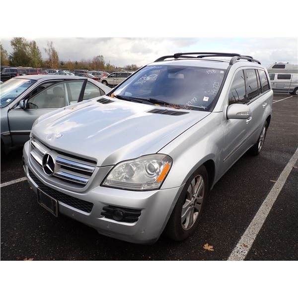 2007 Mercedes-Benz GL320
