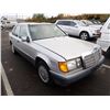 Image 2 : 1990 Mercedes-Benz 300D