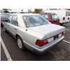 Image 4 : 1990 Mercedes-Benz 300D