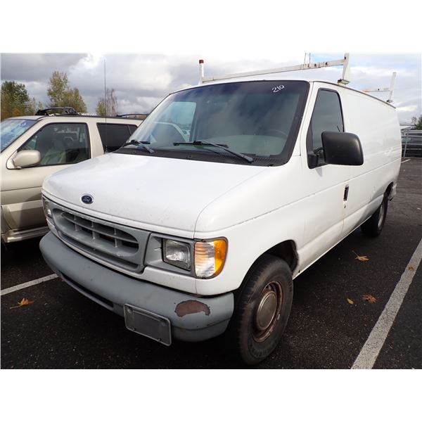 2000 Ford E-150