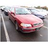 Image 2 : 2000 Volvo S40