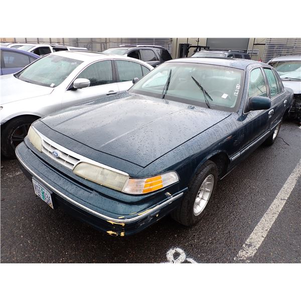 1997 Ford Crown Victoria