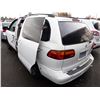 Image 4 : 1999 Toyota Sienna