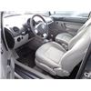 Image 5 : 2002 Volkswagen New Beetle