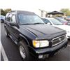 Image 2 : 2003 Nissan Pathfinder