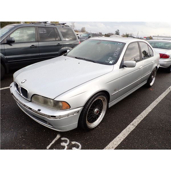 2002 BMW 530i