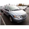 Image 2 : 2005 Chrysler Town and Country