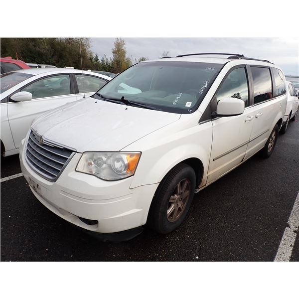 2009 Chrysler Town and Country