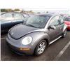 Image 1 : 2006 Volkswagen New Beetle