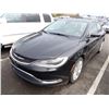 Image 1 : 2016 Chrysler 200
