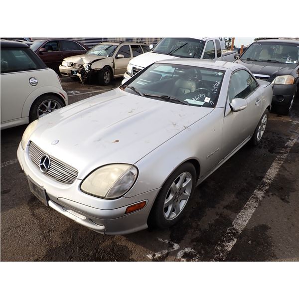 2001 Mercedes-Benz SLK230