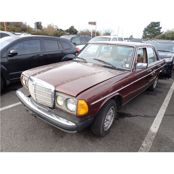 1985 Mercedes-Benz 300D