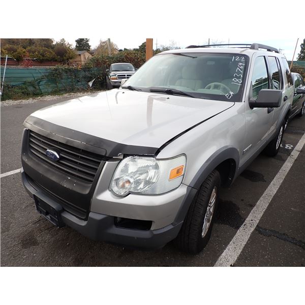 2006 Ford Explorer