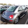 Image 3 : 2006 Volkswagen New Beetle
