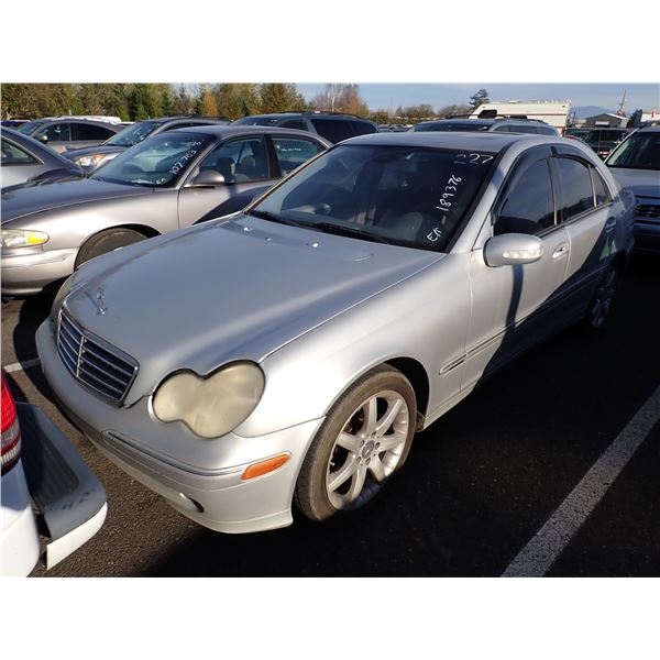 2004 Mercedes-Benz C230