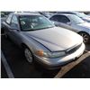 Image 2 : 1999 Buick Century