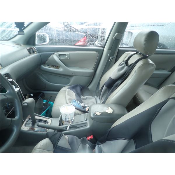 Vehicle photo 5
