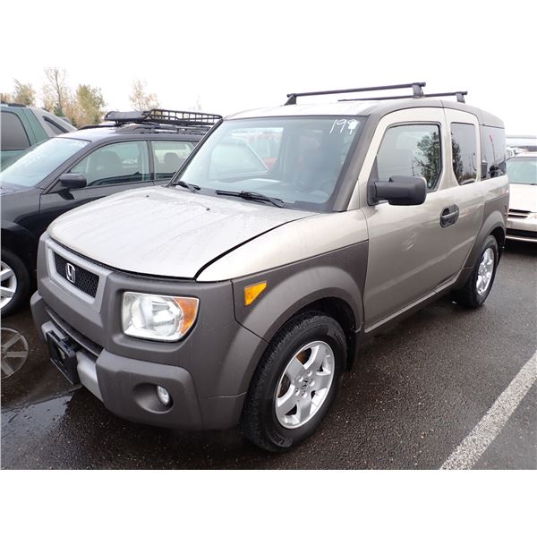 2004 Honda Element