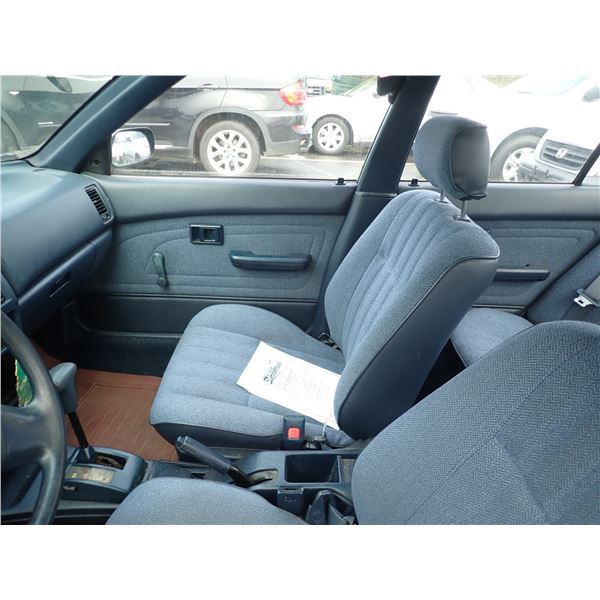 Vehicle photo 5