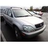 Image 2 : 1999 Lexus RX 300