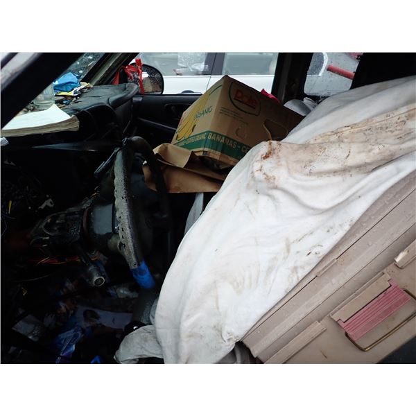 Vehicle photo 5